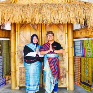 2-Day Lombok Tour: (Overnight) Gili Trawangan and Sasak Culture